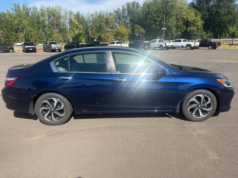 Used 2016 Honda Accord EX-L image 8