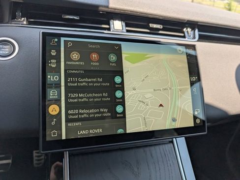 Certified 2024 Land Rover Range Rover Evoque Dynamic SE image 11