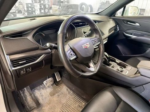 Used 2020 Cadillac XT4 Sport w/ Trailering Package AWD/4WD image 8