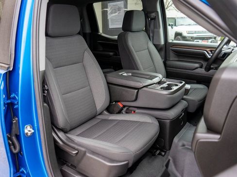 Used 2022 Chevrolet Silverado 1500 RST image 9