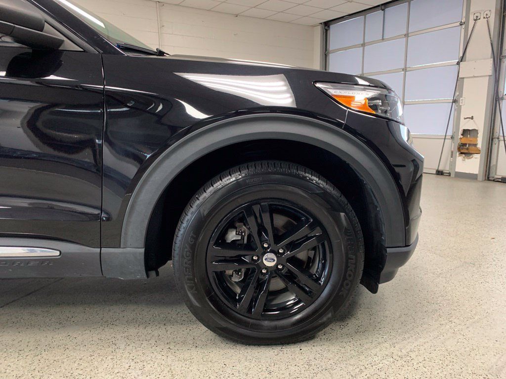 Used 2021 Ford Explorer XLT w/ Class III Trailer Tow Package AWD/4WD image 8
