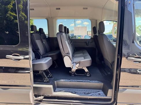 Used 2024 Ford Transit 350 XLT RWD image 23