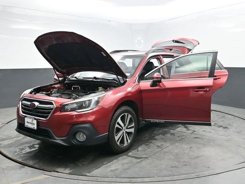 Used 2019 Subaru Outback 2.5i Limited AWD/4WD image 36