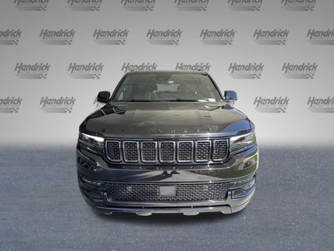 Used 2024 Jeep Wagoneer Series II image 3