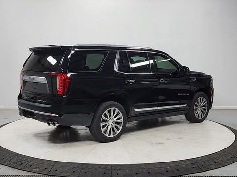 Used 2021 GMC Yukon Denali w/ Advanced Technology Package AWD/4WD image 7