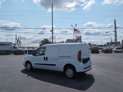 Used 2022 RAM ProMaster City Wagon FWD image 3