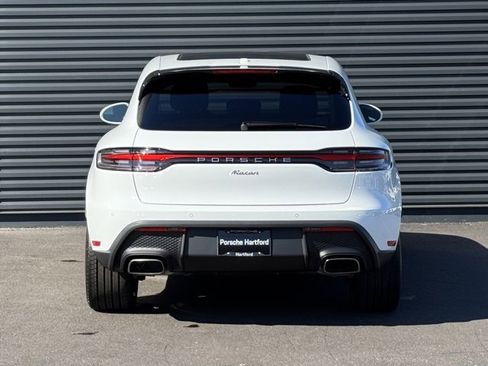New 2026 Porsche Macan image 6
