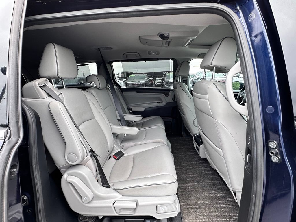 Used 2022 Honda Odyssey Elite image 17