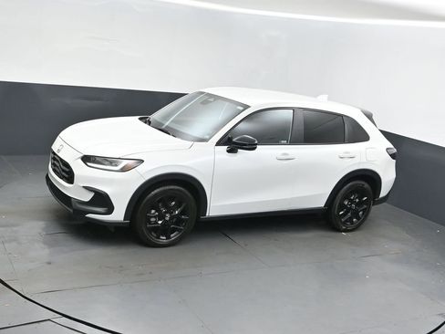 Used 2024 Honda HR-V Sport image 31