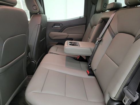 New 2026 Chevrolet Colorado ZR2 w/ Technology Package image 47