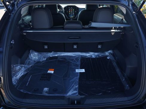 New 2026 Subaru Crosstrek 2.5i Limited w/ Crosstrek Mirror Package image 13