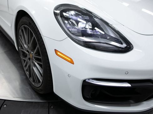 Certified 2023 Porsche Panamera Platinum Edition image 12