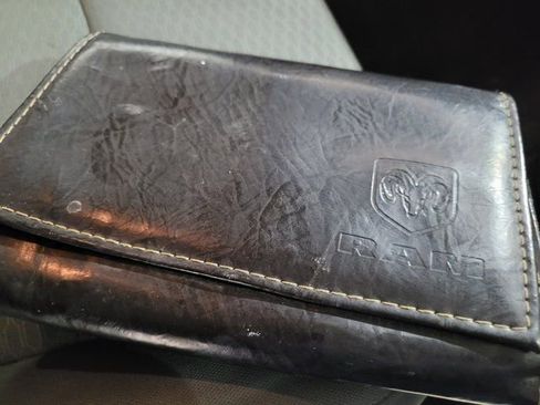 Used 2017 RAM 1500 ST w/ SXT Appearance Group image 40