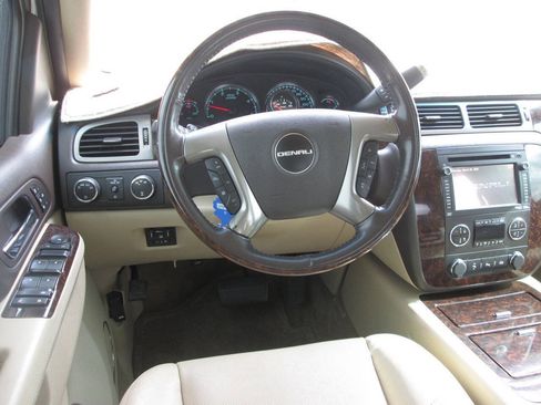 Used 2012 GMC Sierra 3500 Denali AWD/4WD image 13
