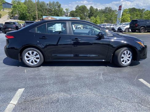 New 2026 Toyota Corolla LE FWD image 2