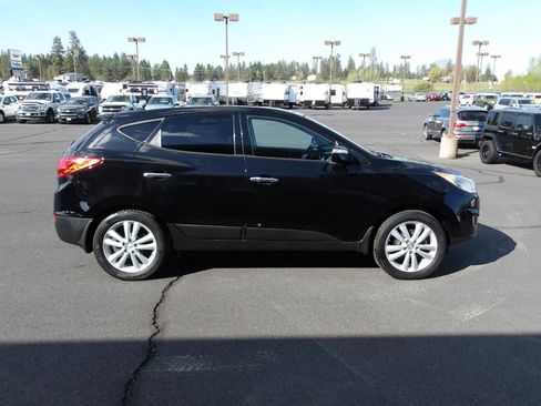 Used 2013 Hyundai Tucson Limited w/ Premium Pkg AWD/4WD image 6
