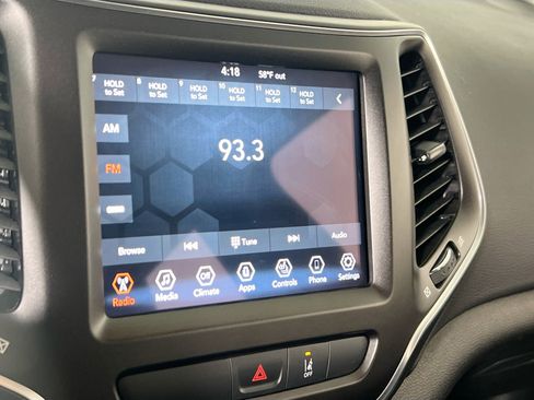 Used 2022 Jeep Cherokee Trailhawk w/ Premium Leather Package image 14