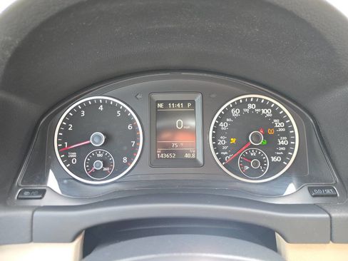 Used 2016 Volkswagen Tiguan R-Line image 18