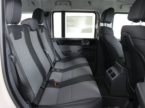 New 2026 INEOS Grenadier image 13