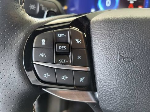 Used 2023 Ford Explorer ST w/ Equipment Group 401A AWD/4WD image 22