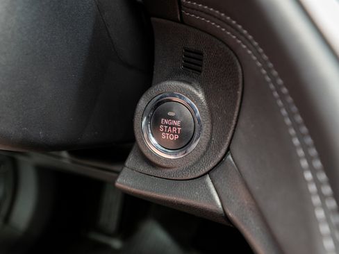 Used 2024 Subaru Outback Premium image 27