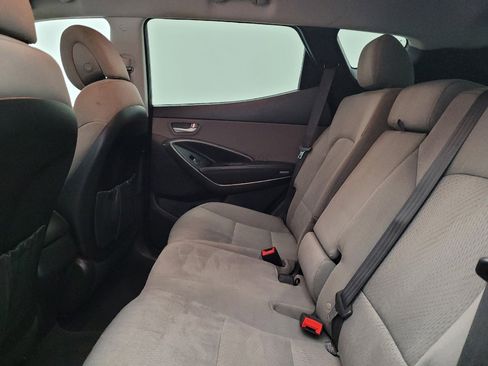 Used 2017 Hyundai Santa Fe Sport image 18