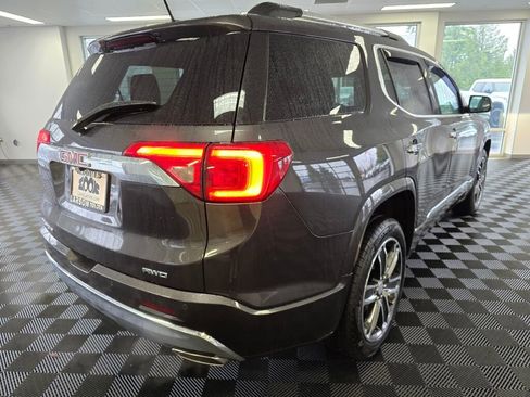 Used 2019 GMC Acadia Denali w/ Technology Package image 3