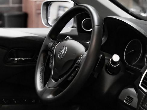 Used 2017 Acura RDX Sport Utility 4D image 13