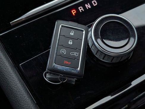 Used 2021 Jeep Grand Cherokee L Laredo image 39