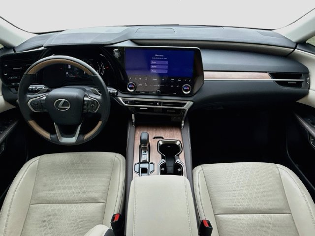 Used 2023 Lexus RX 350 Premium Plus w/ Cold Area Package FWD image 17