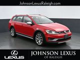 Used 2018 Volkswagen Golf Alltrack image 3