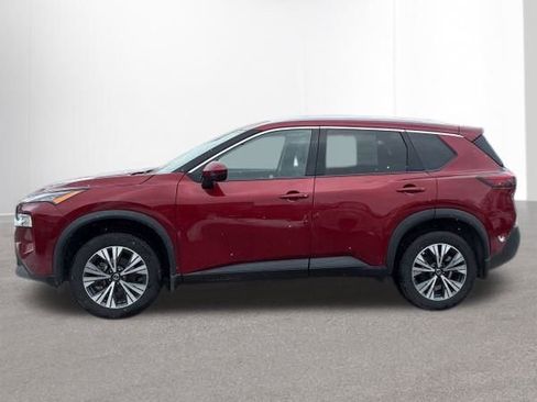 Used 2021 Nissan Rogue SV w/ Premium Package image 2
