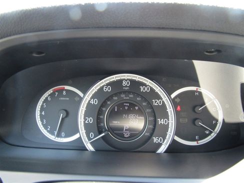 Used 2013 Honda Accord EX image 29