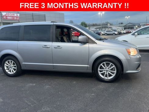 Used 2019 Dodge Grand Caravan SXT FWD image 9