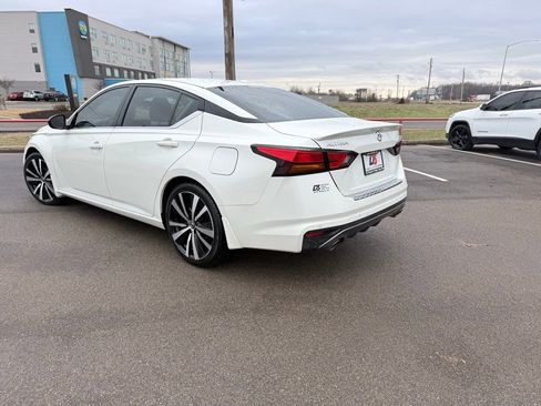 Used 2022 Nissan Altima 2.5 SR image 10