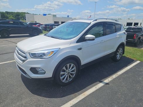 Used 2018 Ford Escape Titanium w/ Ford Safe & Smart Package AWD/4WD image 1