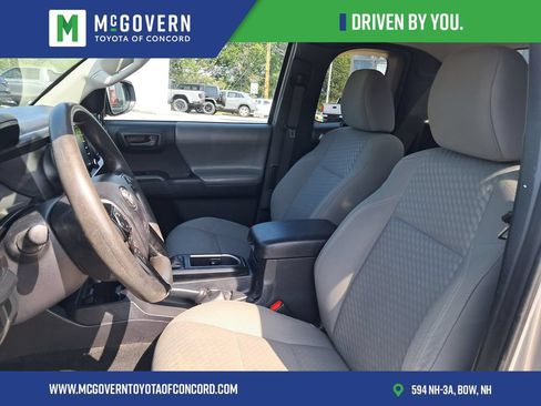Used 2021 Toyota Tacoma SR AWD/4WD image 10