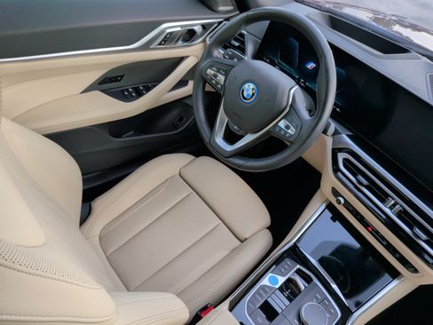 Certified 2023 BMW i4 eDrive35 RWD image 36