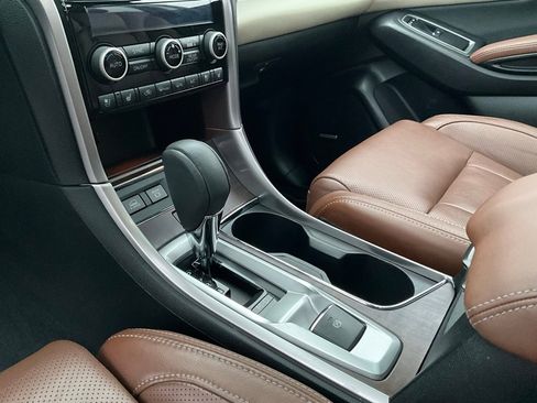 Used 2020 Subaru Ascent Touring w/ Popular Package #2A image 21