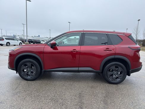 New 2026 Nissan Rogue SV w/ Cold Weather Package AWD/4WD image 6