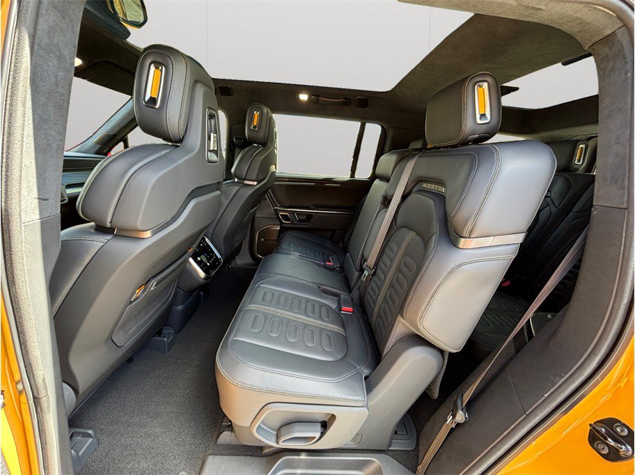 Used 2023 Rivian R1S AWD Adventure Quad image 37