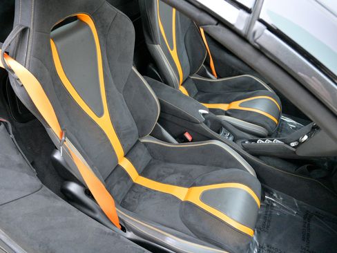 Used 2020 McLaren 720S Performance image 41