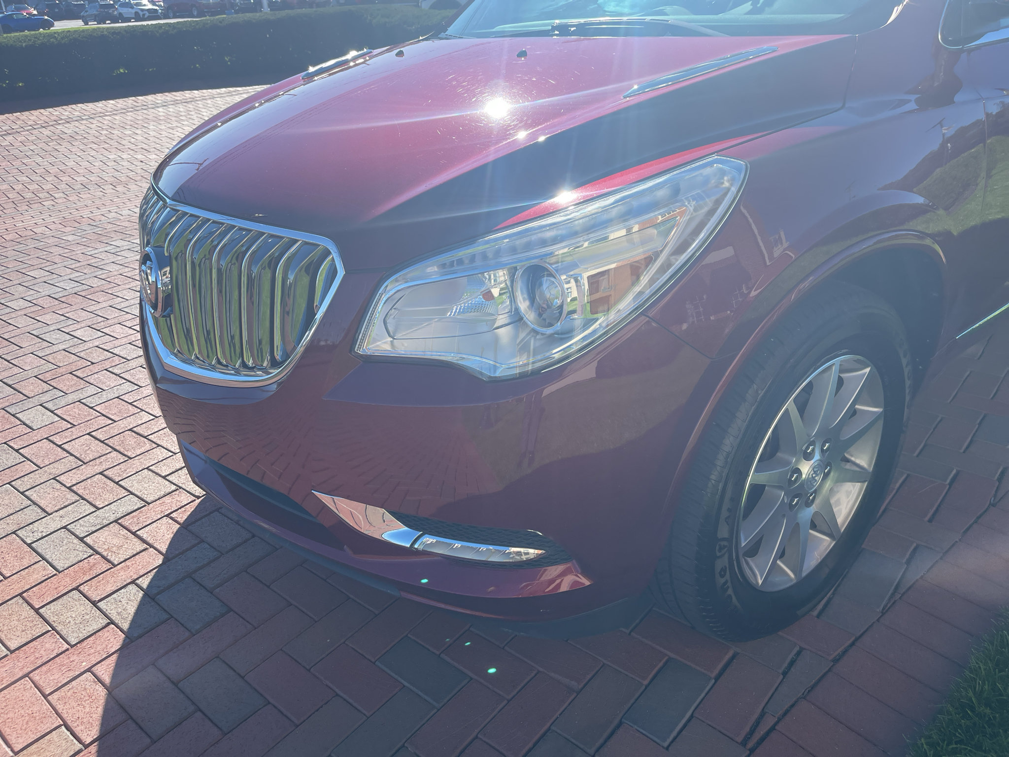 Used 2017 Buick Enclave Convenience FWD image 2