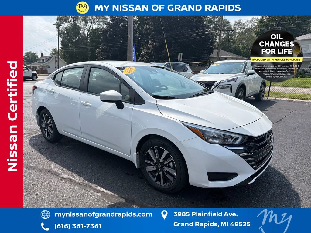 Used 2025 Nissan Versa SV w/ Trunk Package FWD 360° Tour
