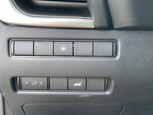 Certified 2021 Nissan Rogue SV w/ Premium Package AWD/4WD image 15