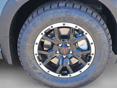 New 2026 Nissan Pathfinder Rock Creek image 10