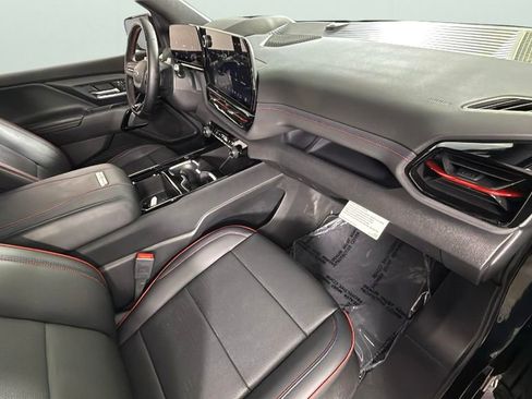 Used 2024 Chevrolet Silverado EV RST image 34