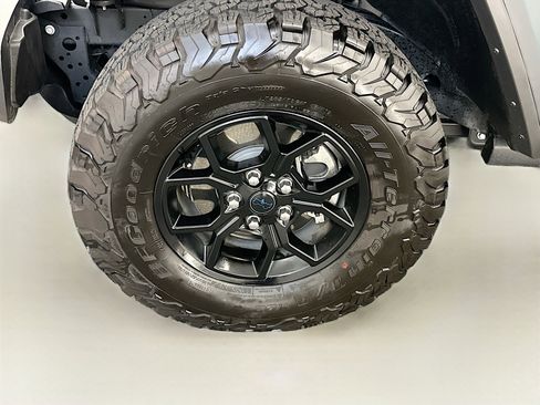 Used 2024 Jeep Wrangler Willys image 11