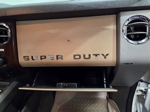 Used 2015 Ford F350 Lariat w/ Lariat Ultimate Package image 41