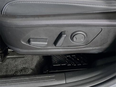 Used 2024 Hyundai Tucson Limited image 12